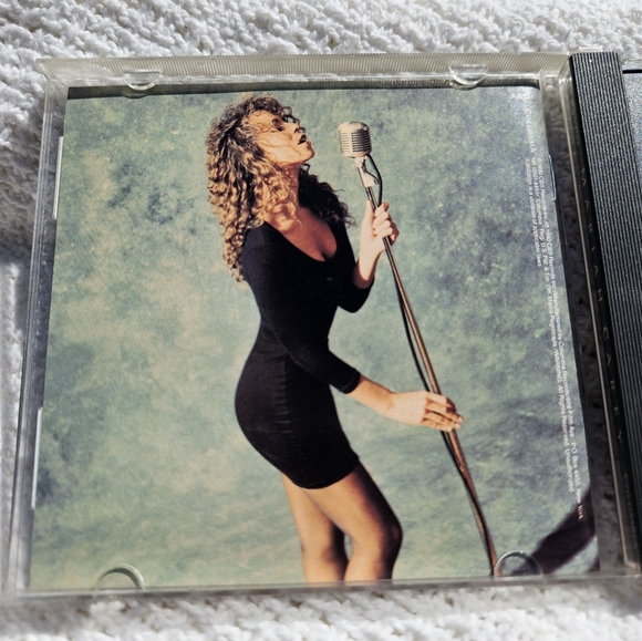 Mariah Carey Self-Titled Debut Album & Music Box CD Lot of 2 - Picture 6 of 15